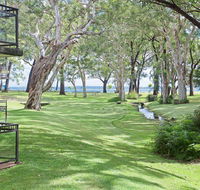 23 'Bay Parklands' 2 Gowrie Avenue - Little Beach air con Pool  tennis court - Accommodation 4U