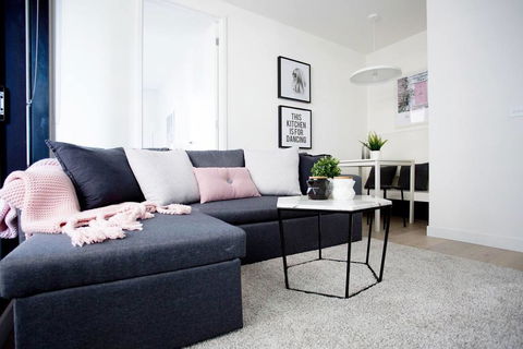 25, Empire, 1Br1Bth, Pinkytoffee, MelCen CBD, FreeTram,  - Accommodation 4U 1