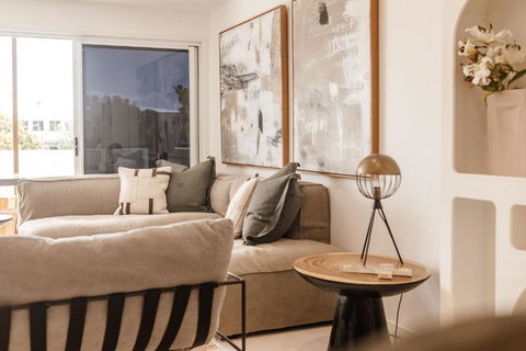 C & C By The Sea - Accommodation 4U 3