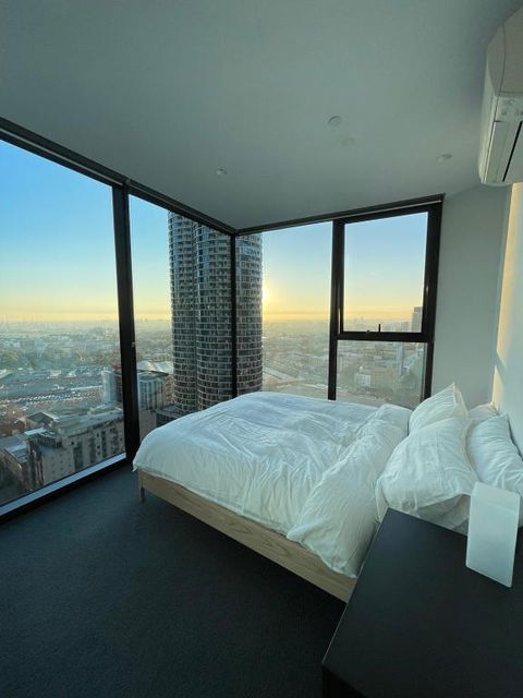 C&S Stay- Melbourne CBD - Accommodation 4U 0