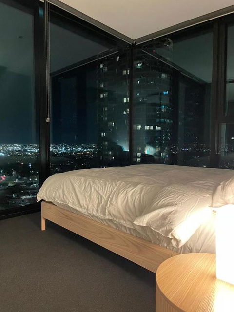 C&S Stay- Melbourne CBD - Accommodation 4U 1