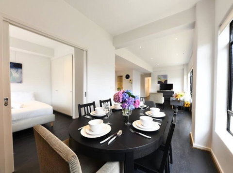 CBD Comfy 2Bedder Walking Distance To CrownComplex - Accommodation 4U 2