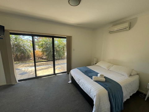 Cowell Townhouse Apartments - Accommodation 4U 0