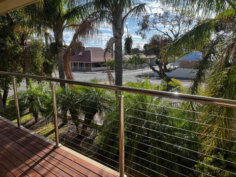 Cowell Townhouse Apartments - Accommodation 4U 4