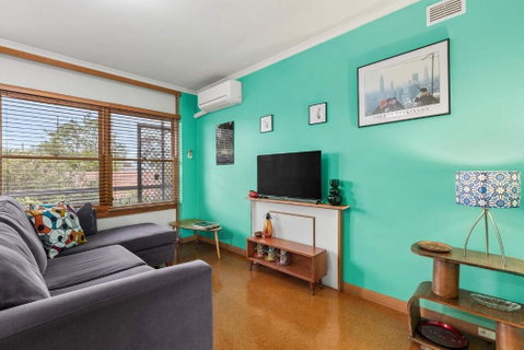 Cute Retro Gem - Accommodation 4U 0