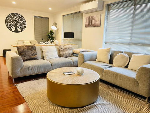 D130 The Link Fantasy Place - Accommodation 4U 2