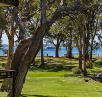 28 'Bay Parklands' 2 Gowrie Ave - pool tennis  stunning views - Accommodation 4U