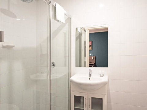 28 Hotel - Accommodation 4U 2