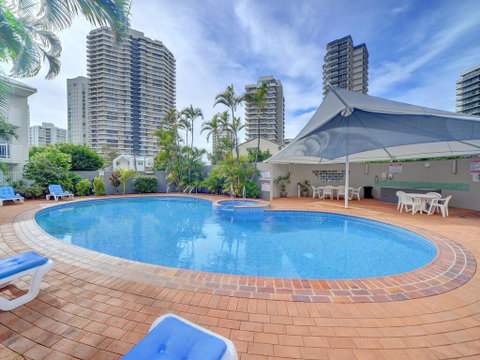 2BR Aloha Lane Main Beach Apartment - Accommodation 4U 3