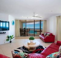 3 Bedroom Apartment - Panoramic Ocean Views - Accommodation 4U