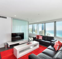 3 Bedroom Ocean View Private Apartment in Surfers Paradise - Accommodation 4U