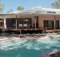 33 Esprit Drive - Rainbow Shores Style Comfort and Relaxation Pets Welcome Pool - Accommodation 4U