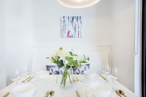33, Cotton Cloud, LVL48@2BR2BTH Apt, Mel Cen, Freetram - Accommodation 4U 2