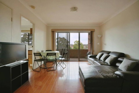3BR Quiet & Convenient Area Of Parramatta UWS - Accommodation 4U 0