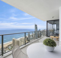 4 Bedroom Sub Penthouse Lvl 60 at Circle on Cavill - Accommodation 4U