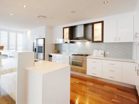 4.5 Million Dollar Dream Mansion In Surfers Paradise - Accommodation 4U 3
