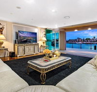 4.5 Million Dollar Surfers Paradise Dream Mansion - Accommodation 4U