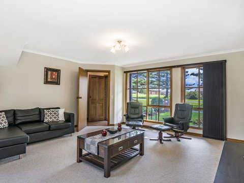 45 On REGENT - Accommodation 4U 3