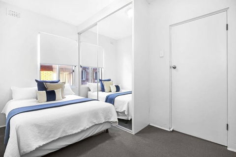5 South Pacific 2 Bedrooms - Accommodation 4U 3