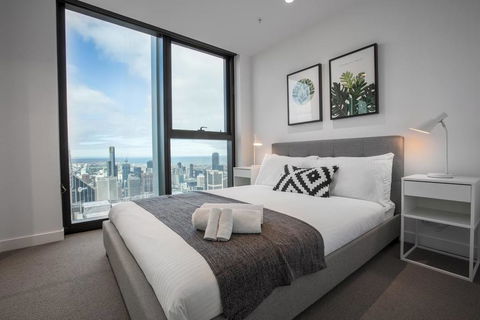 51, ModernGallery@3Bd2Bth Lv73, Free Tram, Mel CBD - Accommodation 4U 1