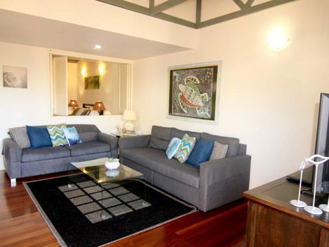 6 Pt Lookout Beach Resort - Accommodation 4U 0
