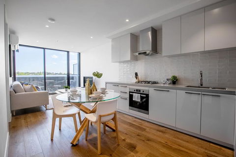 61, Boutique One-bedroom, Boxhill Central, Mall - Accommodation 4U 1