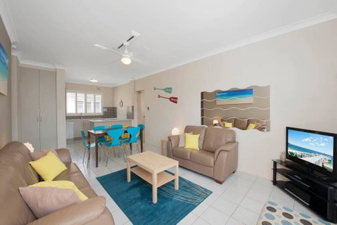 8 Bay Village - Accommodation 4U 1