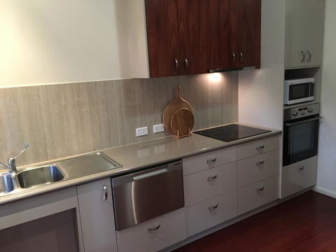 89 On Guy - Accommodation 4U 1