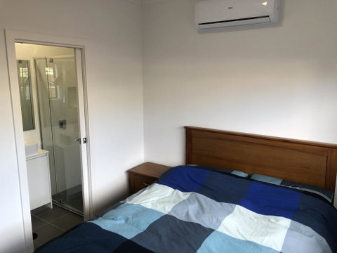 A Brand New Private Townhouse - Accommodation 4U 2