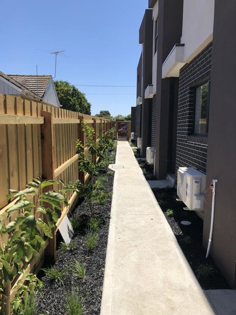 A Brand New Private Townhouse - Accommodation 4U 3