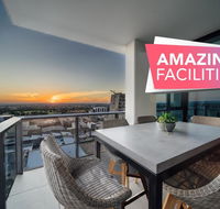 A Cut Above The West - Pool - Rooftop Bar - Gym - Wifi - Accommodation 4U