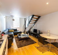 A NY Style Loft in Melbourne CBD - Accommodation 4U