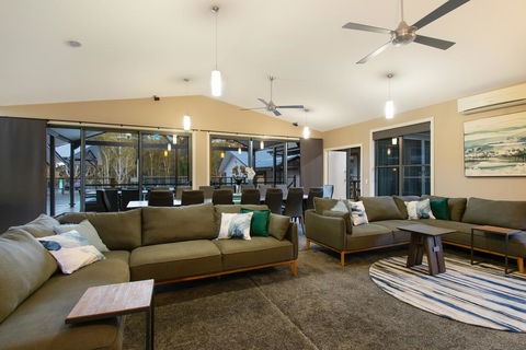 A PERFECT STAY - Lennox Unique Coastal Retreat - Accommodation 4U 3