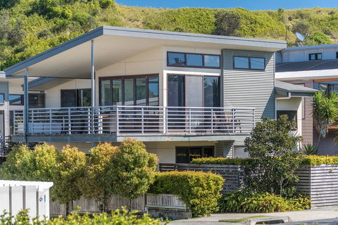 A PERFECT STAY - Sandy Feet - Accommodation 4U 0