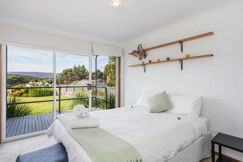 A River Bed Cottage - Accommodation 4U 0