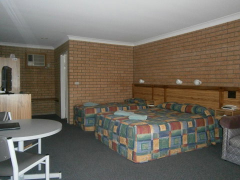 Aaron Inn Motel - Accommodation 4U 1