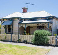 Abaleen House - Accommodation 4U
