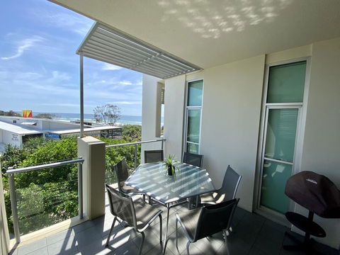 Absolute Beachfront - Cabarita Beach - Ocean Views - 3 Bed Apartment - Accommodation 4U 1