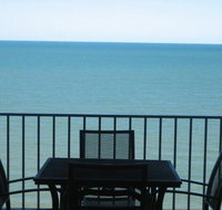 Absolute Beachfront with Million Dollar Views - Accommodation 4U