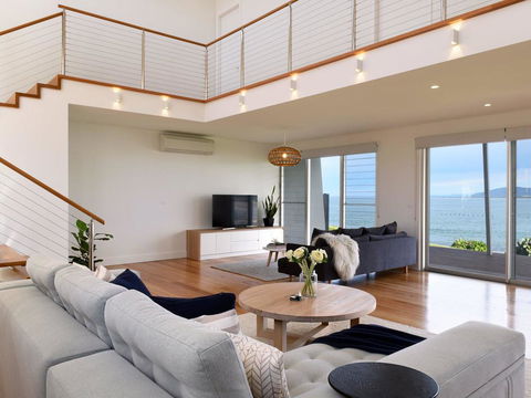 Absolute Waterfront - Accommodation 4U 0