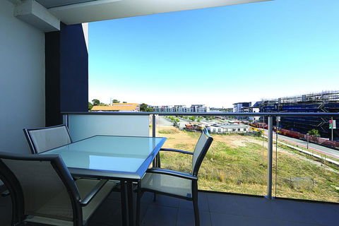 Accommodate Canberra - Aspire - Accommodation 4U 1