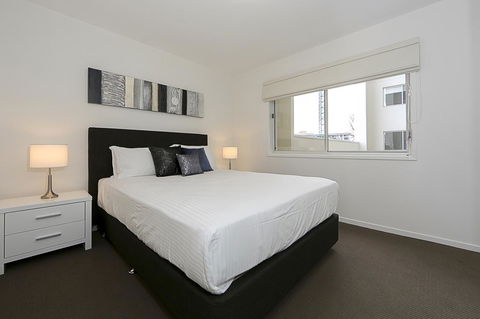 Accommodate Canberra - Braddon Apartments - Accommodation 4U 0