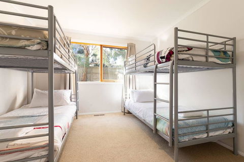 Acqua Vista - Water View, Fireplace, Walk To Beach - Accommodation 4U 2