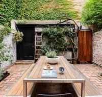 ADDERLEY A Striking 1880s Remodeled Victorian - Accommodation 4U