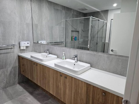 E 4 Room Retreat Family Friendly - Accommodation 4U 1