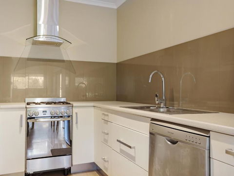Eagle Heights Holiday Units - Accommodation 4U 3