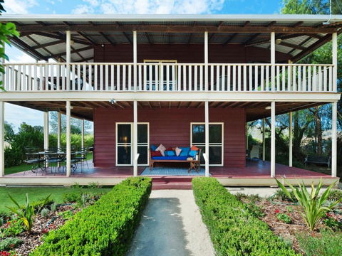 Elderslie House - Accommodation 4U 1