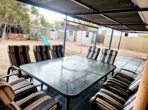 Elegant And Spacious Home + Gym - Accommodation 4U 3