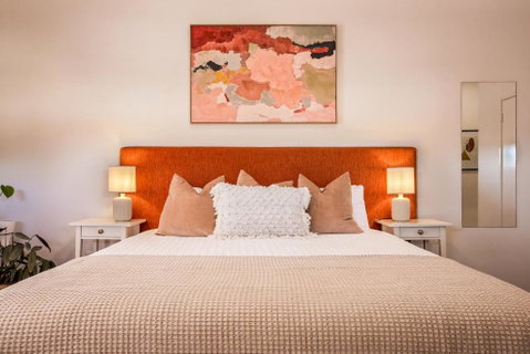 EM Apartments - Accommodation 4U 0