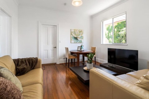 Executive Esperanza - Stay In A Victorian Manor - Accommodation 4U 0
